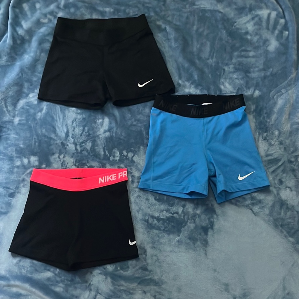 Women’s Nike Pro spandex